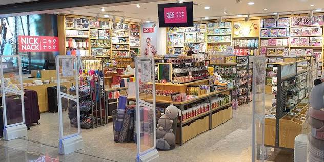 10% Savings on Credit and Debit cards