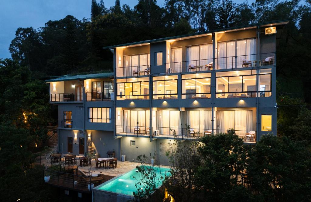 20% savings on reservations